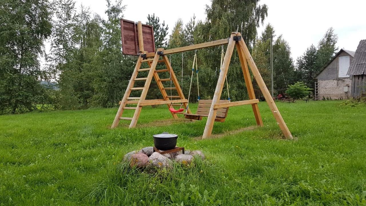 Viesu Maja "Osmany" Hotel Dvarci Buitenkant foto
